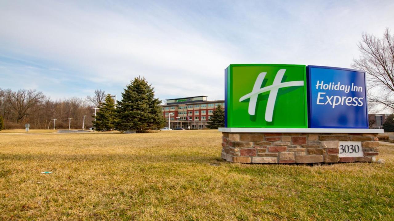 Holiday Inn Express Columbus Airport Easton Esterno foto