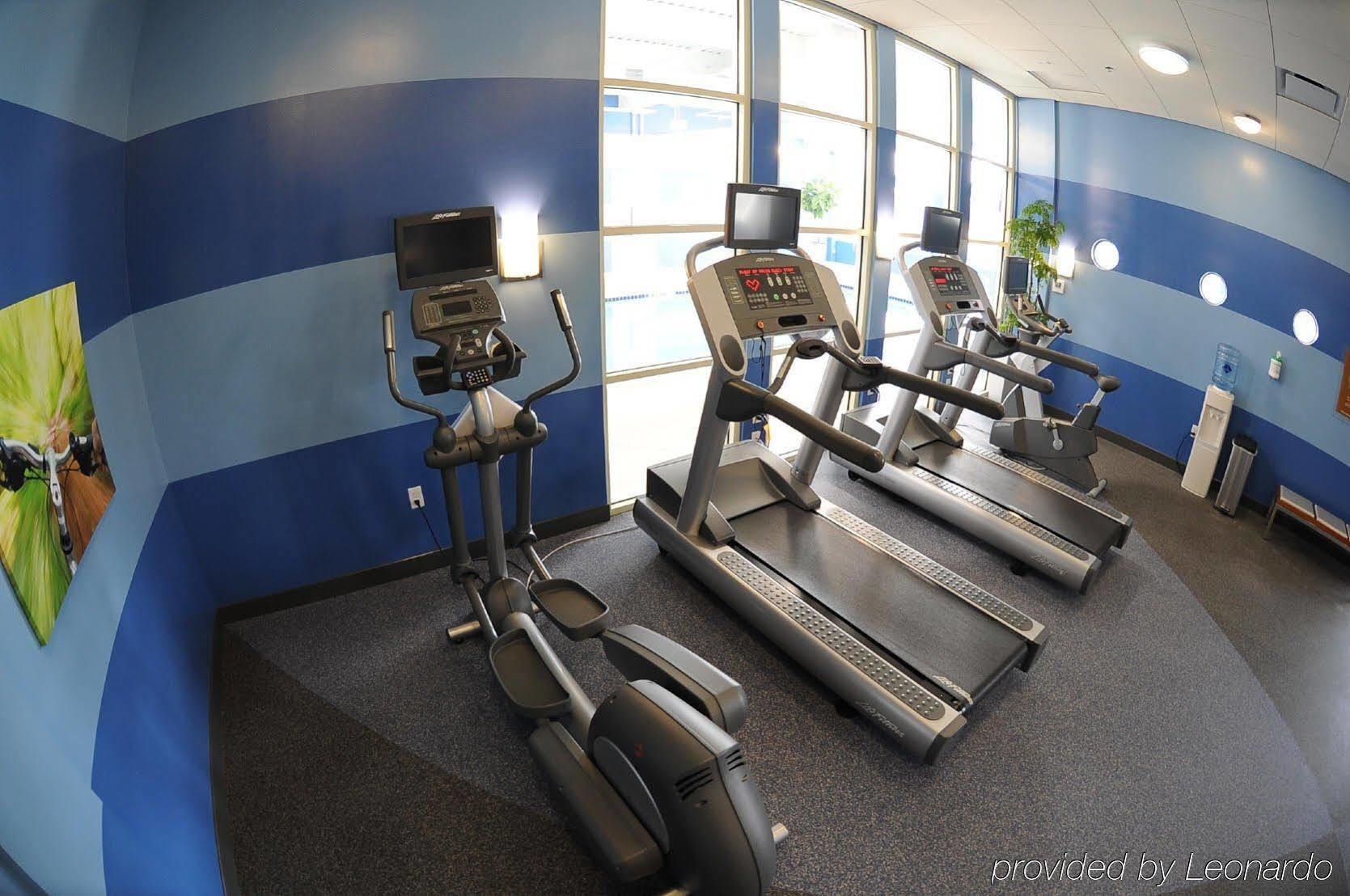 Holiday Inn Express Columbus Airport Easton Servizi foto